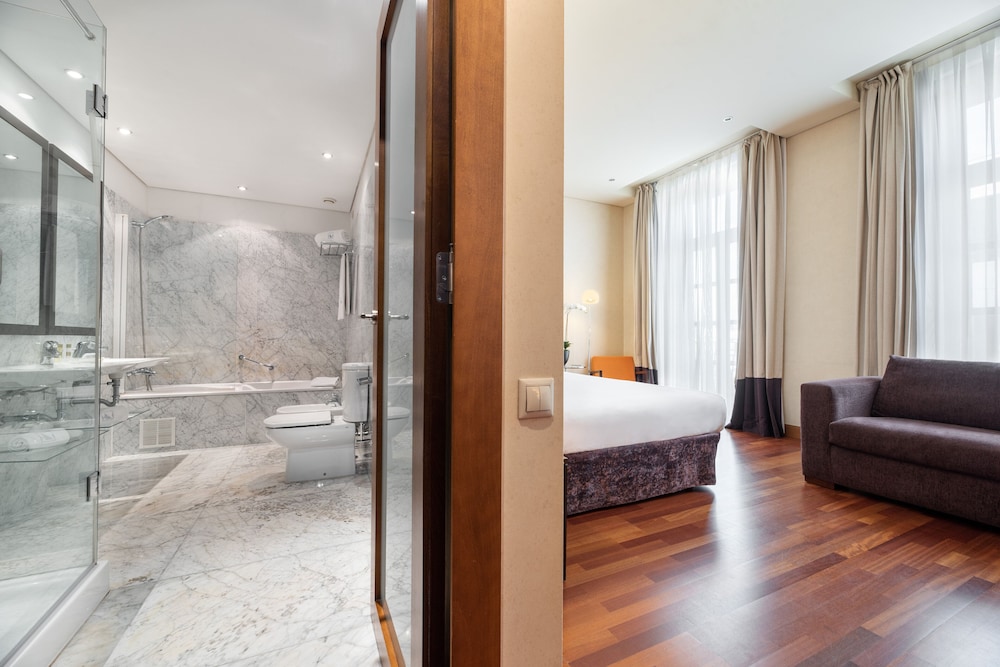 Triple Room - Photo 6
