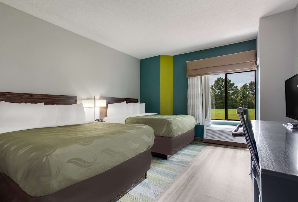Standard Room, 2 Queen Beds, Non Smoking - Photo 1