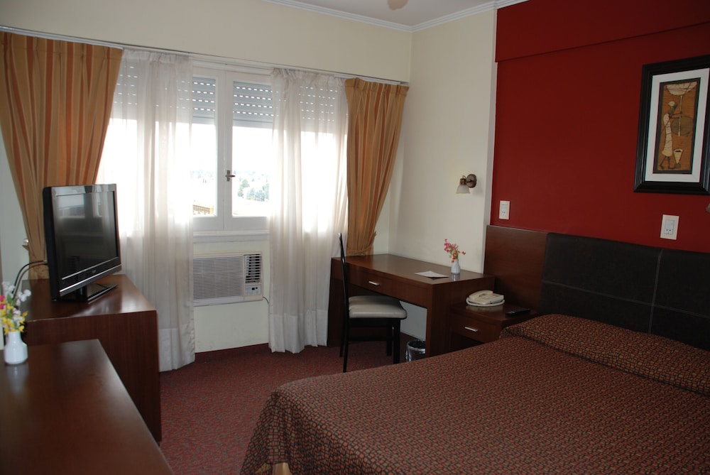 Basic Double or Twin Room photo 1