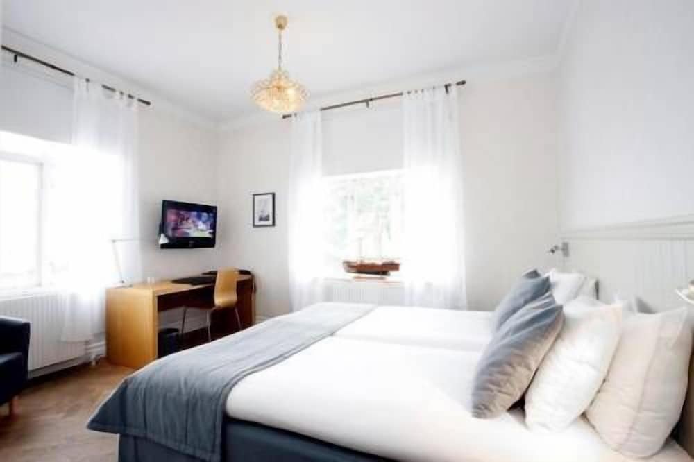 Double Room - Photo 3