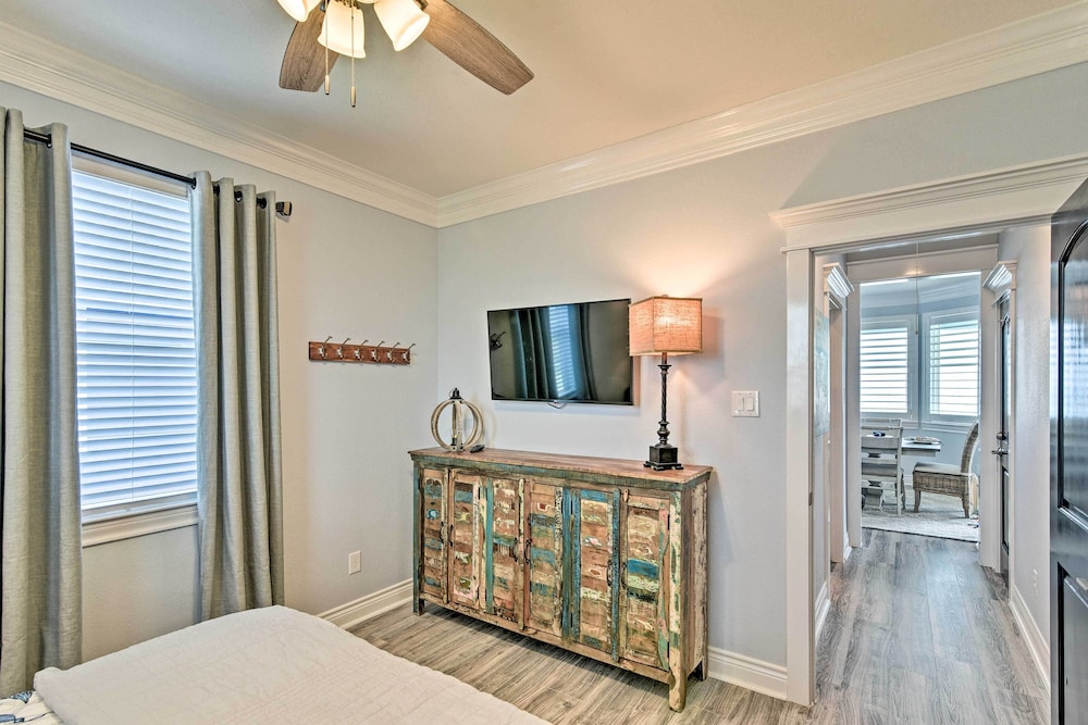 House (4 Bedrooms) photo 2