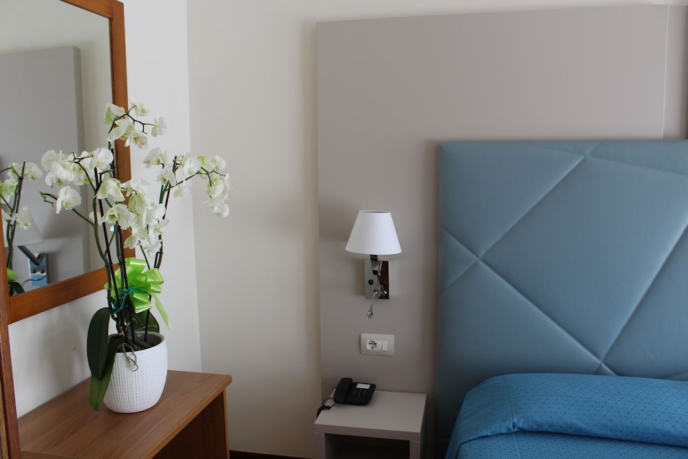 Triple Room - Photo 3