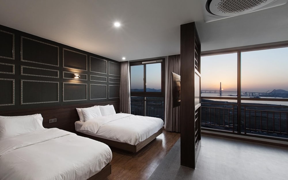 Room (Ocean Family (Breakfast PKG for 2 Net) - Photo 3