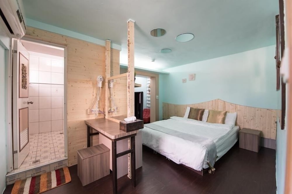 Double Room (D) photo 2