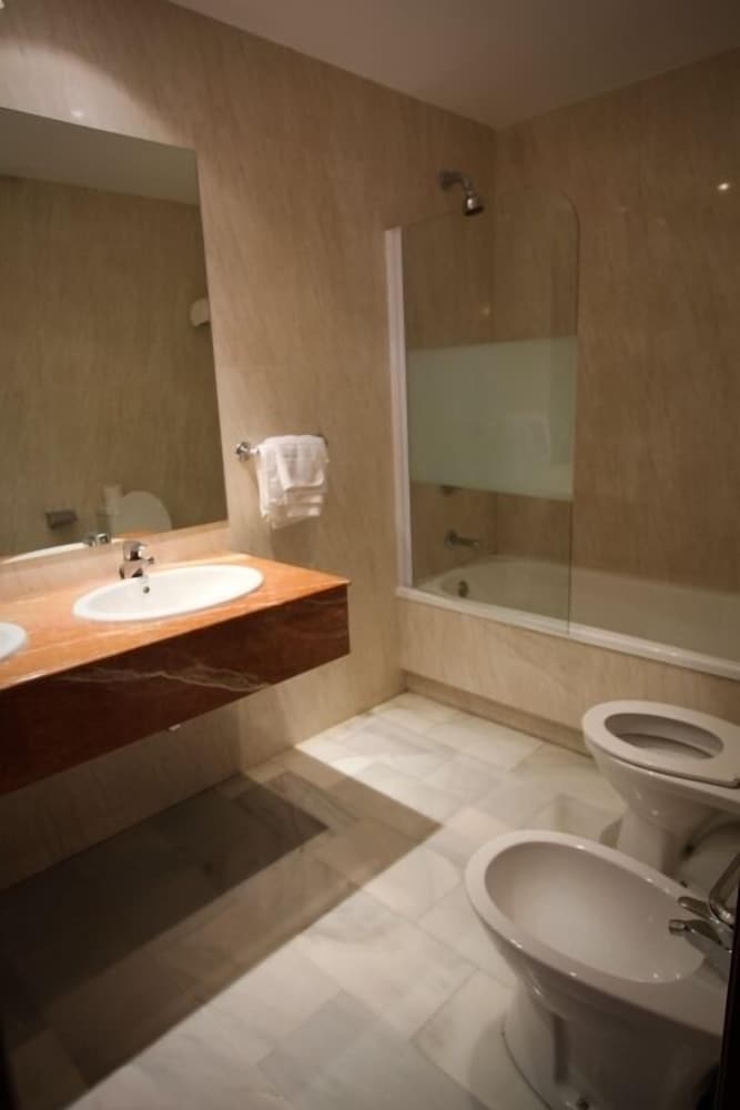 Triple Room - Photo 3