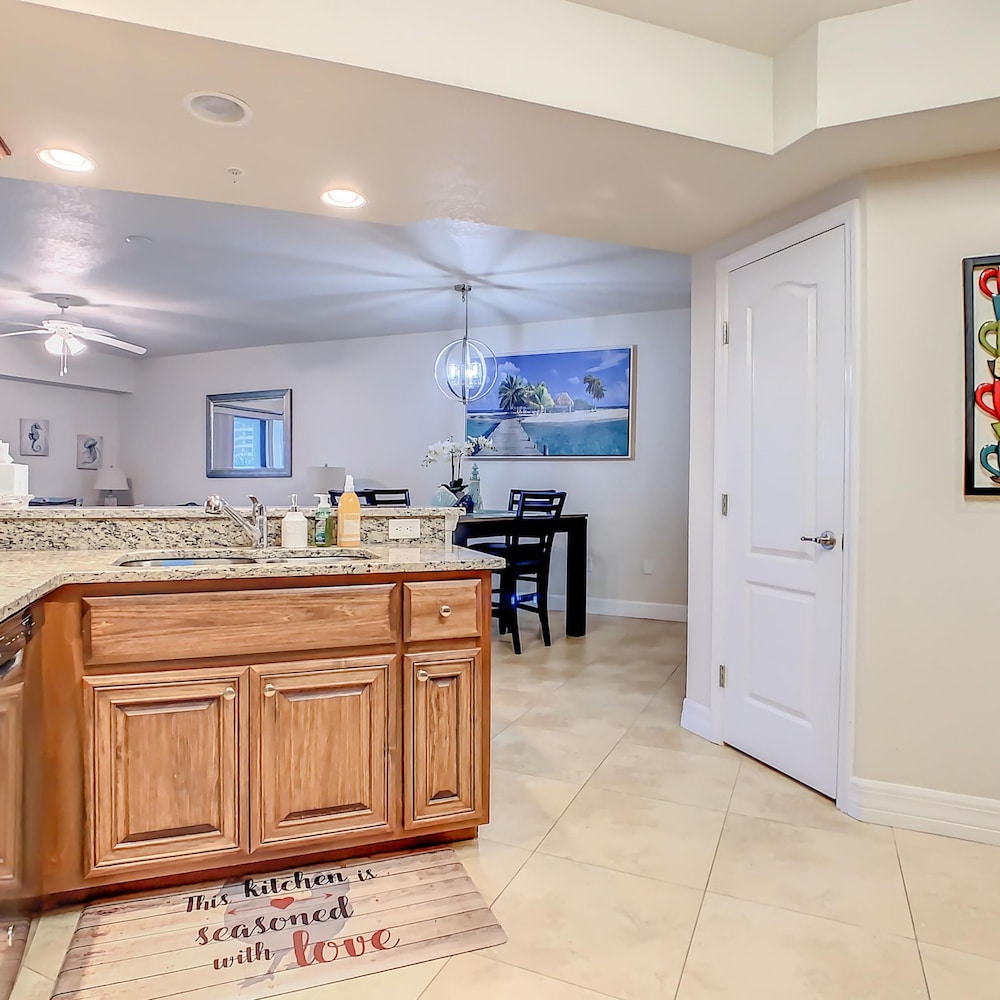 Beautifully Updated 2 2 Oceanwalk Condo Nestled up Nest to the Estuary in Building 18 Ow18-202, 写真 39