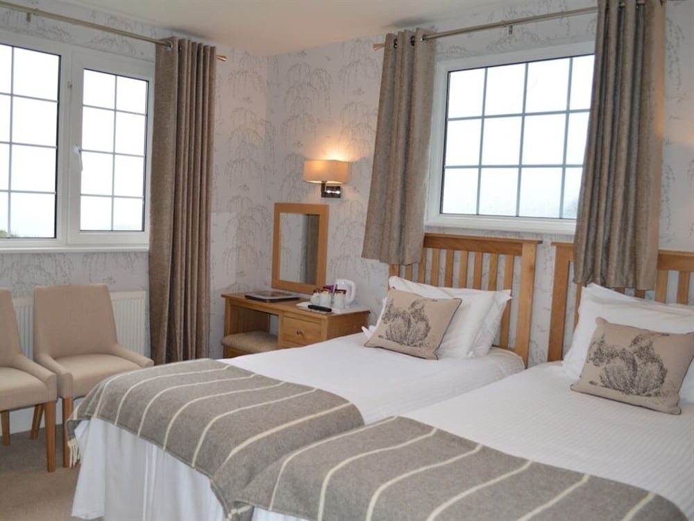 Standard Double or Twin Room, Ensuite, Sea View