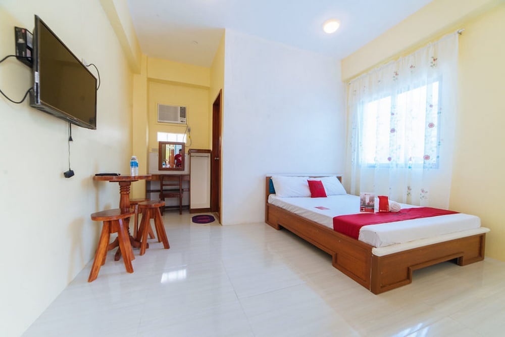 Double Room (Reddoorz)