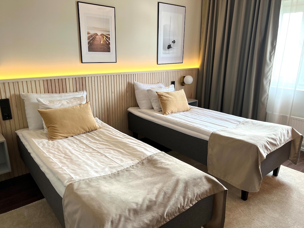 Superior Twin Room photo 2