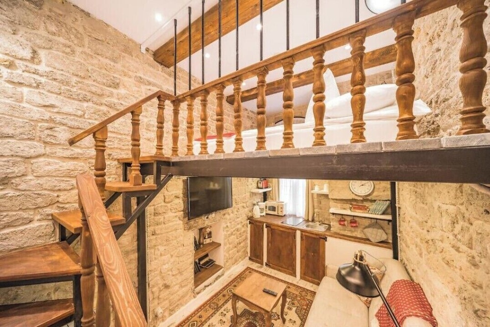 Classic Duplex, City View photo 1