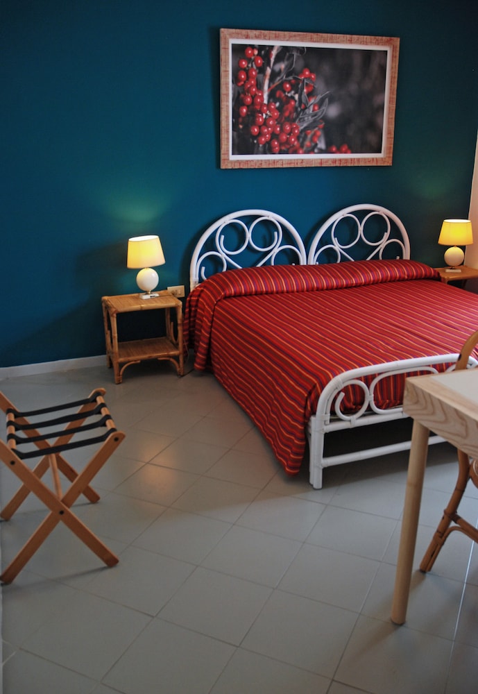 Basic Double or Twin Room