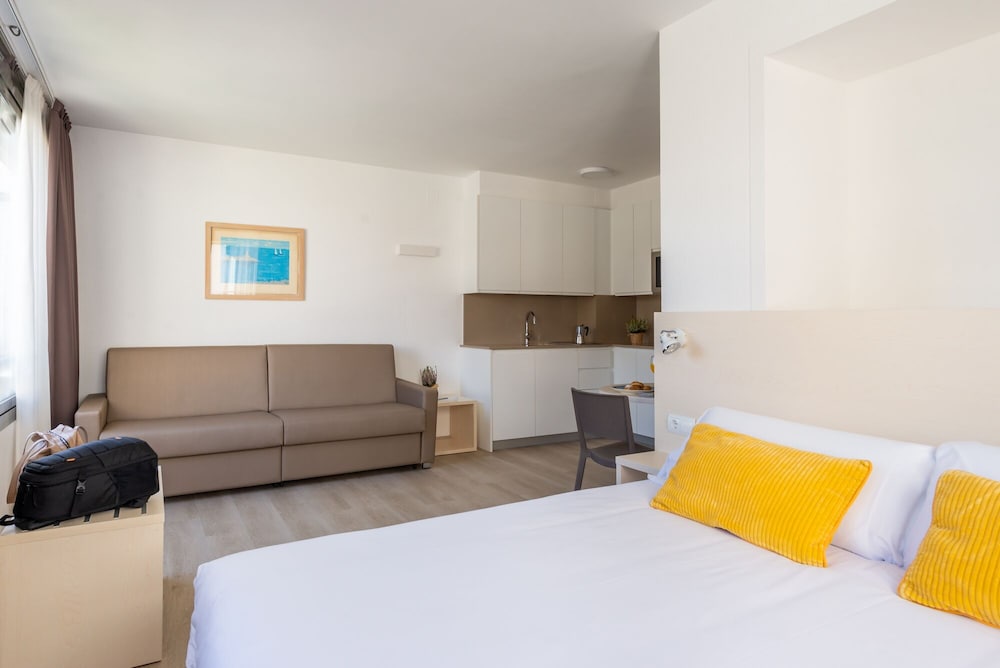 Superior Apartment (3 pax) - Photo 1