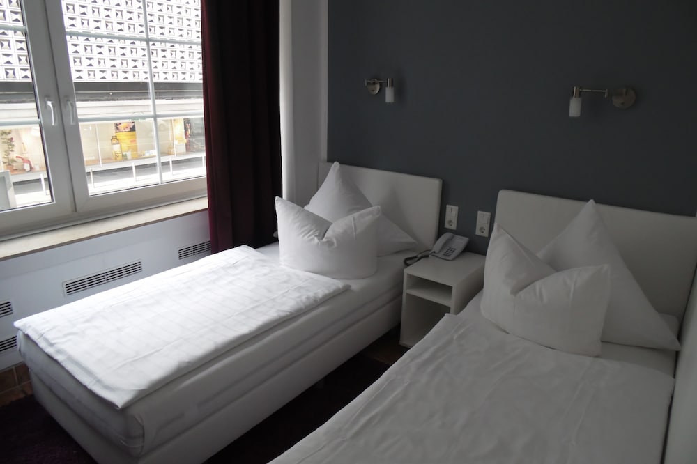 Double Room - Photo 31