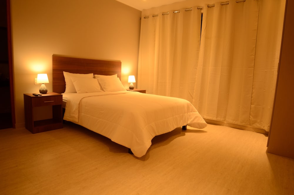 Standard Room, 1 Queen Bed, Non Smoking, Private Bathroom photo 1