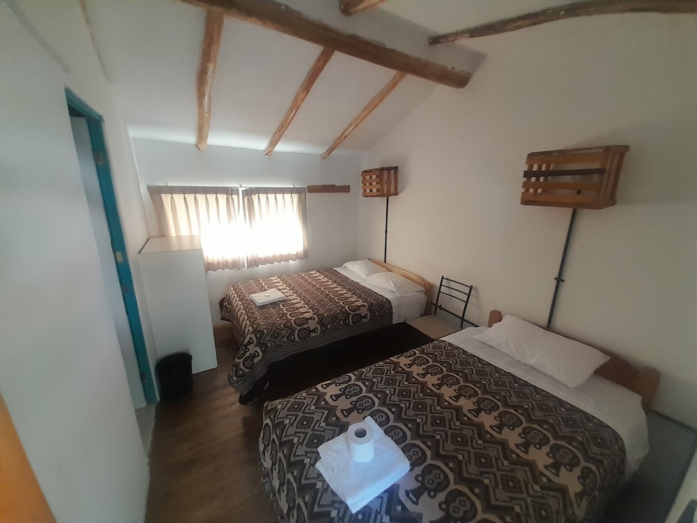Basic Room photo 2