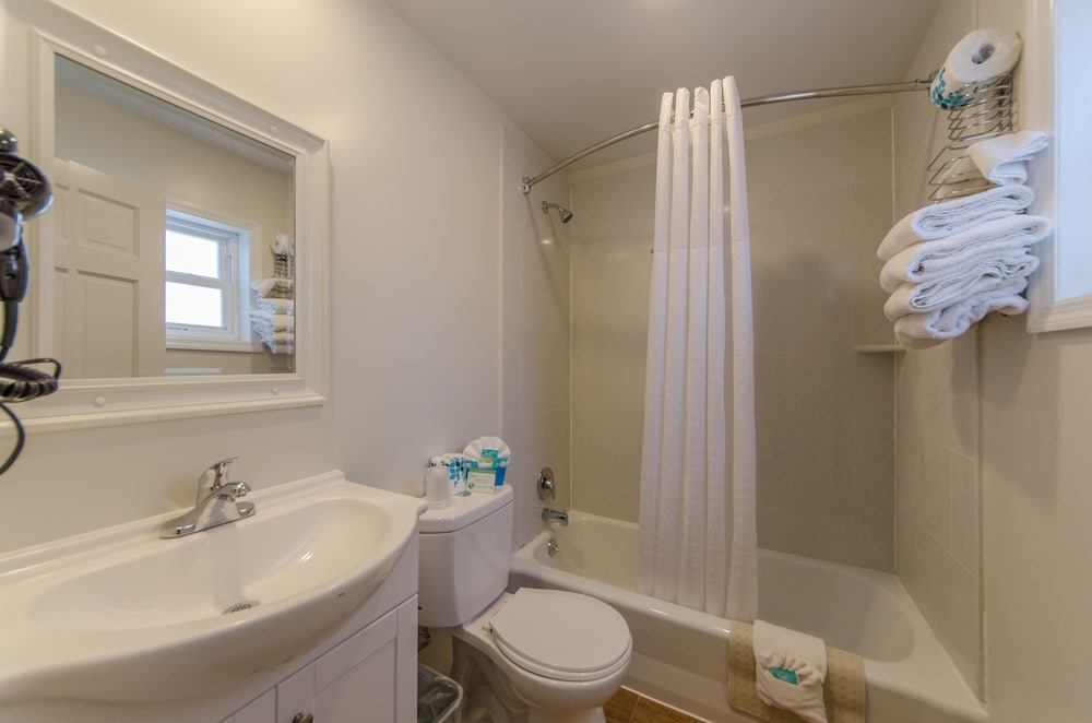 Double Room, 2 Double Beds, Kitchenette photo 3