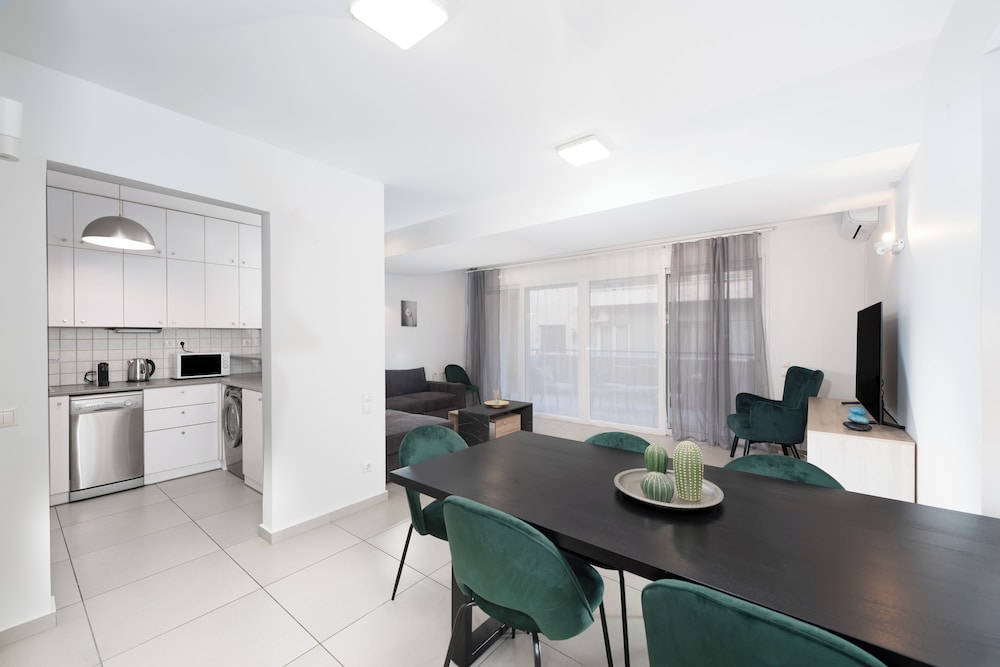 Superior Apartment, Non Smoking, Kitchen