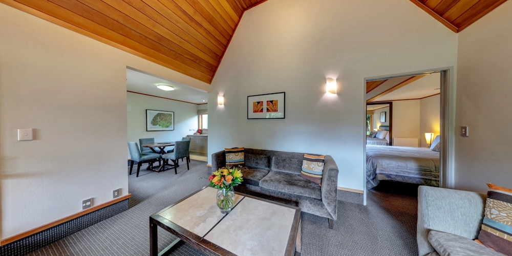 Deluxe Villa Suite photo 1