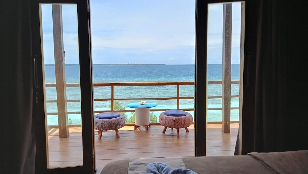 Deluxe Bungalow, Beach View