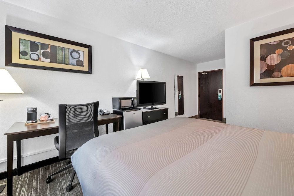 Room, 1 Queen Bed, Accessible, Non Smoking - Photo 4