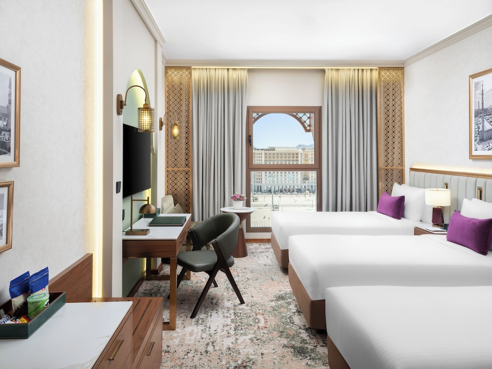 Standard Triple Room Haram View - Photo 2