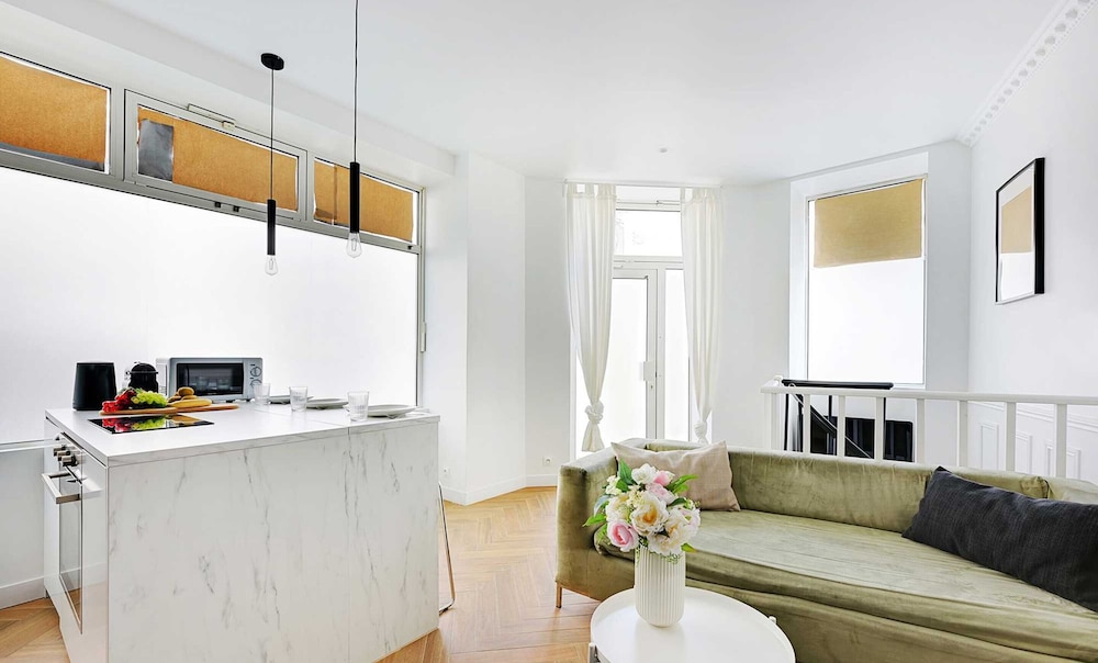 Apartment photo 3