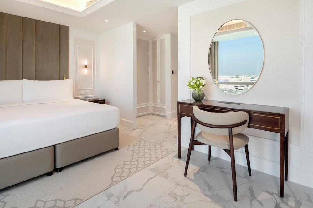 Luxury One Bedroom Apartment photo 2