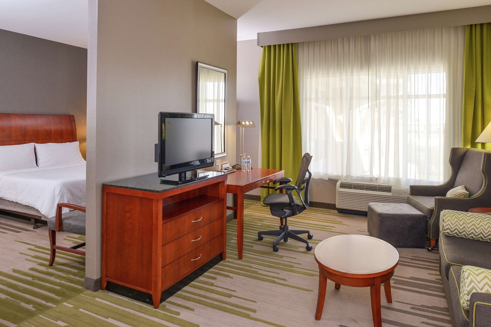 Junior Suite, 1 King Bed - Photo 3