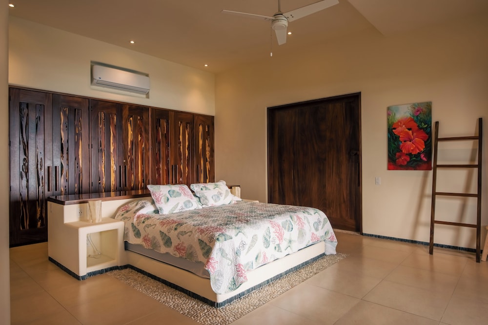 Exclusive Condo, Beach View photo 1