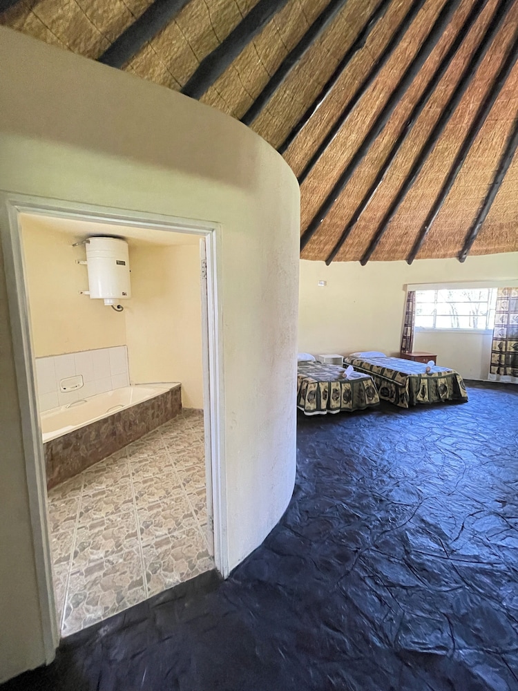 Standard Triple Room photo 3