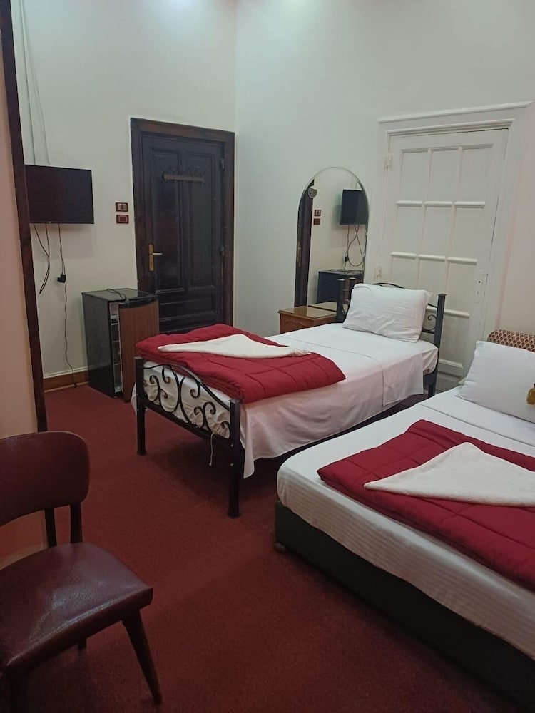 Deluxe Twin Room, 2 Twin Beds, City View - Photo 11