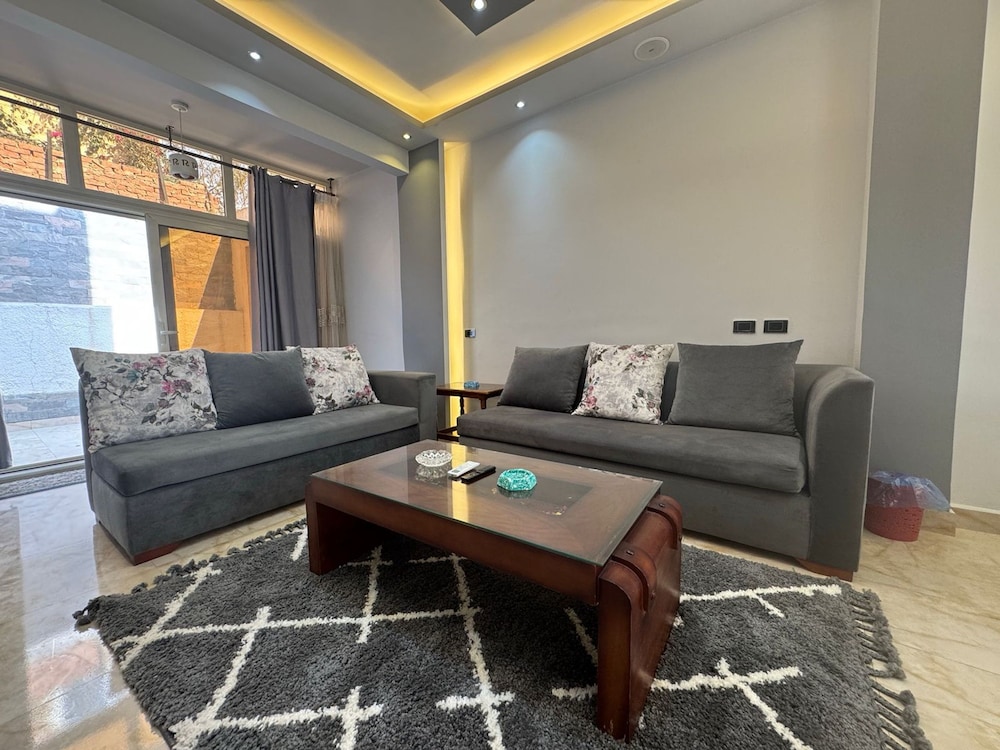 House photo 1