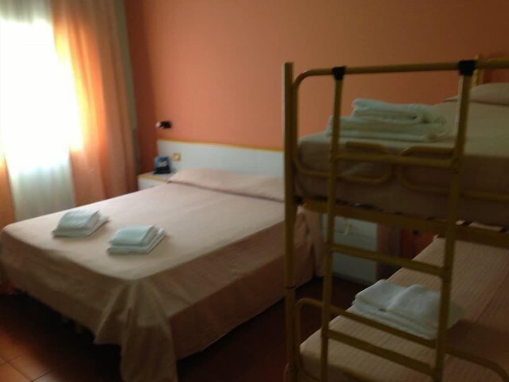 Quadruple Room photo 1