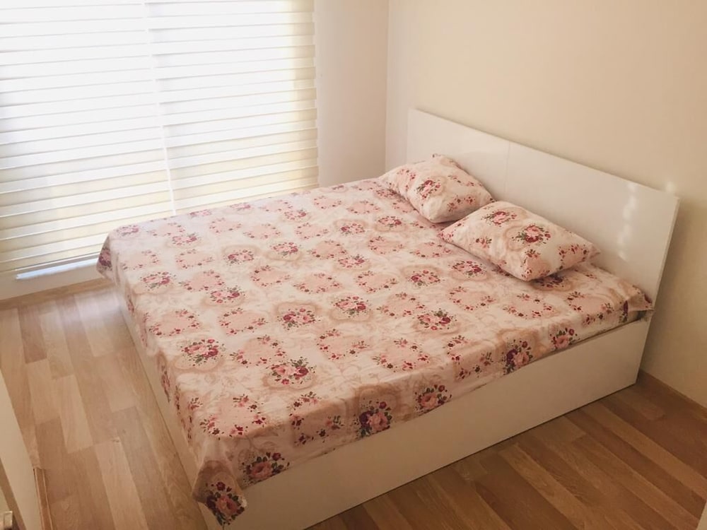 Apartment, 1 Bedroom, City View