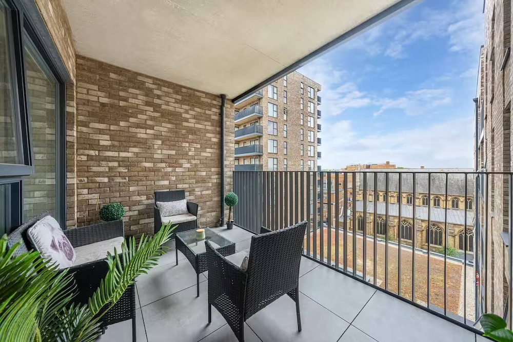 Modern 1-bed Apt in Harrow Near Heathrow Airport & Wembley, Bilde 9