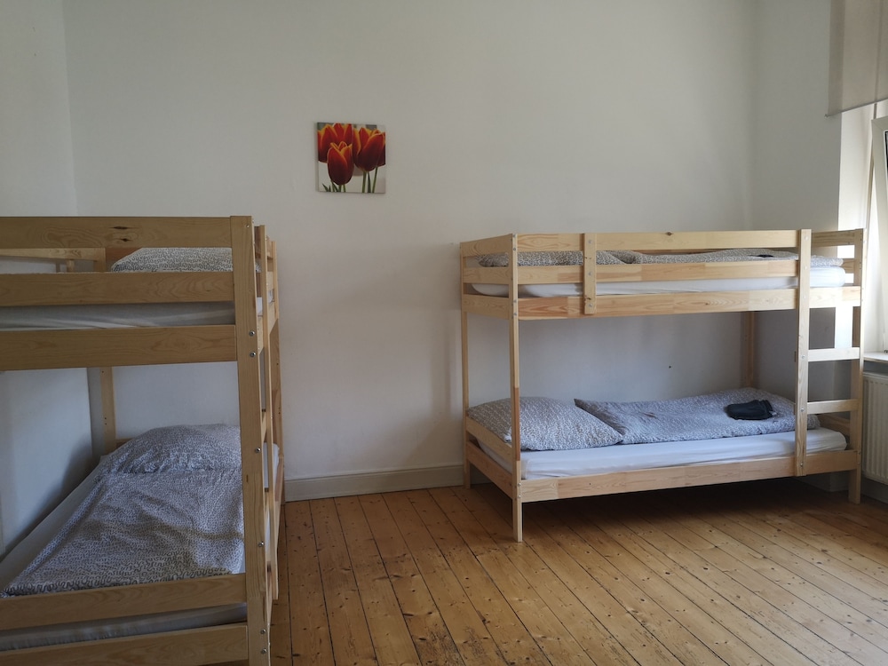 Shared Dormitory, Mixed Dorm (1 bed in 4 bed dorm) photo 1