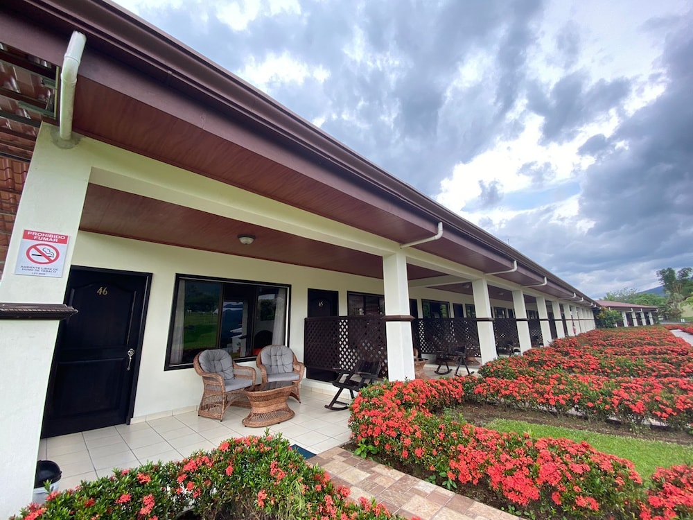 Standard Triple Room, Mountain View, Ground Floor photo 3