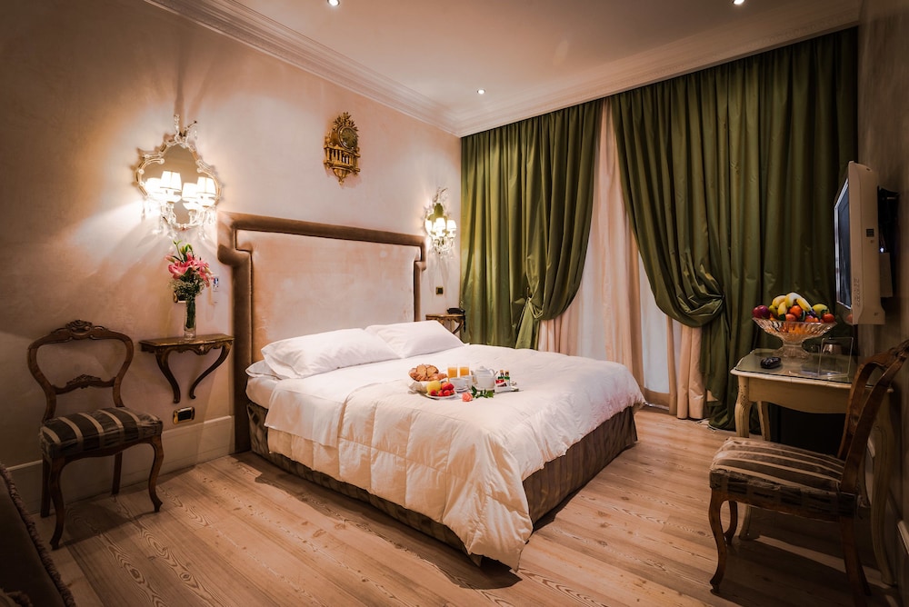 Exclusive Suite photo 2