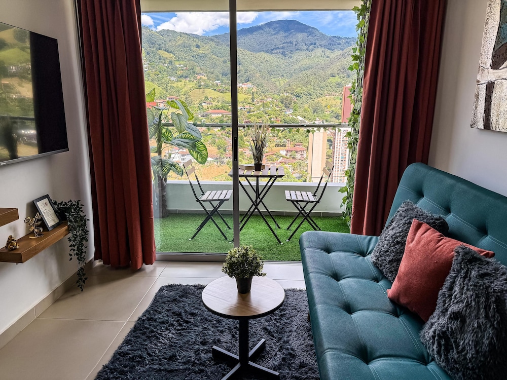 Comfort Apartment, Balcony, Mountain View photo 1