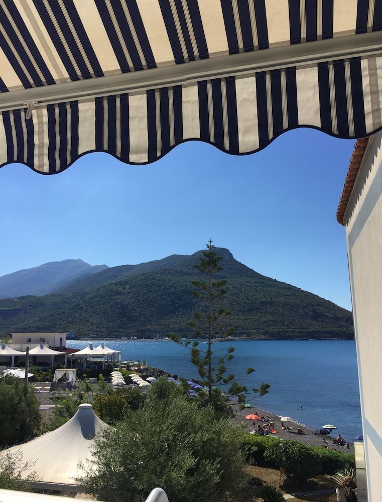 Comfort Quadruple Room, Sea View photo 2