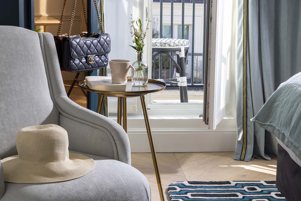 Romantic Double or Twin Room (Cosy) photo 1