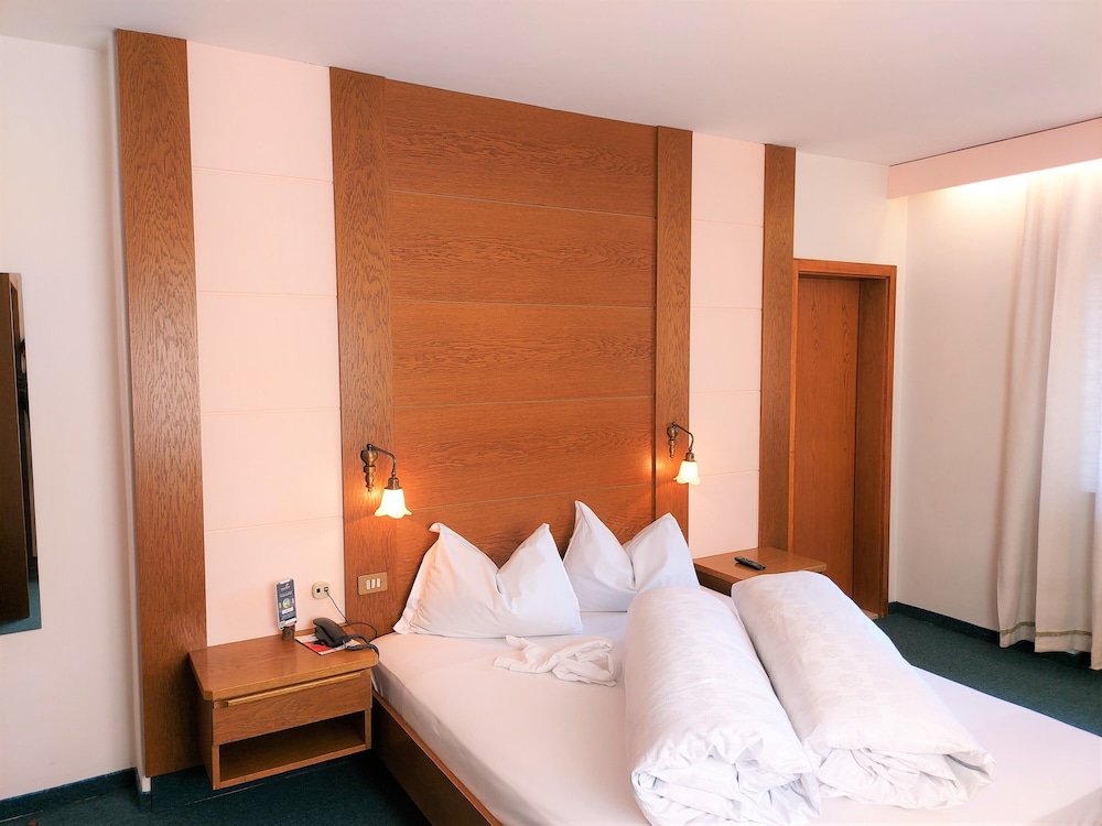 Double Room, Annex Building (Haus Erika) - Photo 1