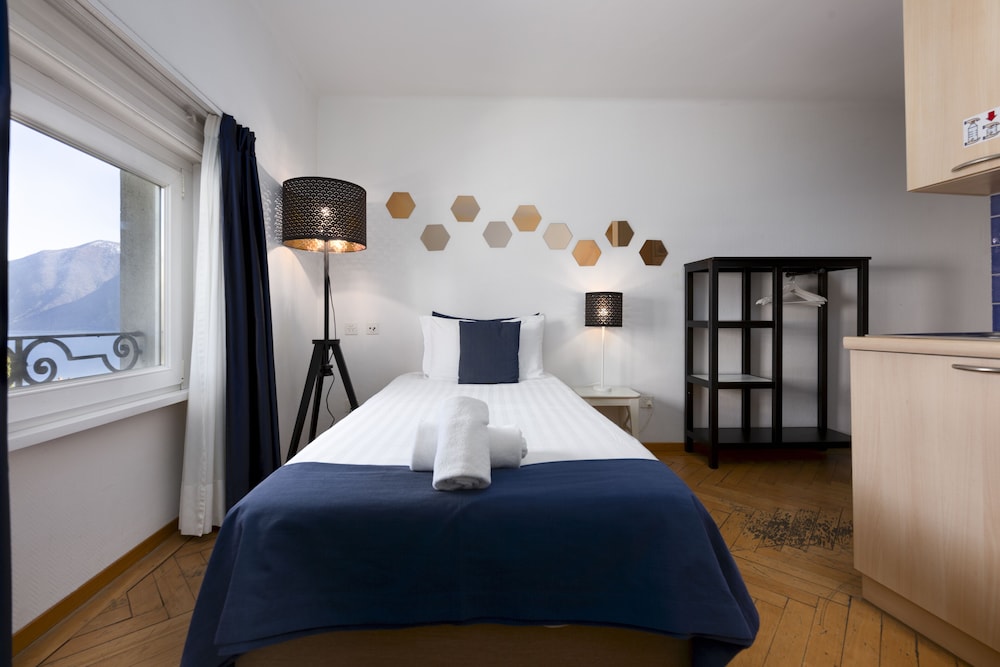 Classic Single Room, 1 Twin Bed, Lake View