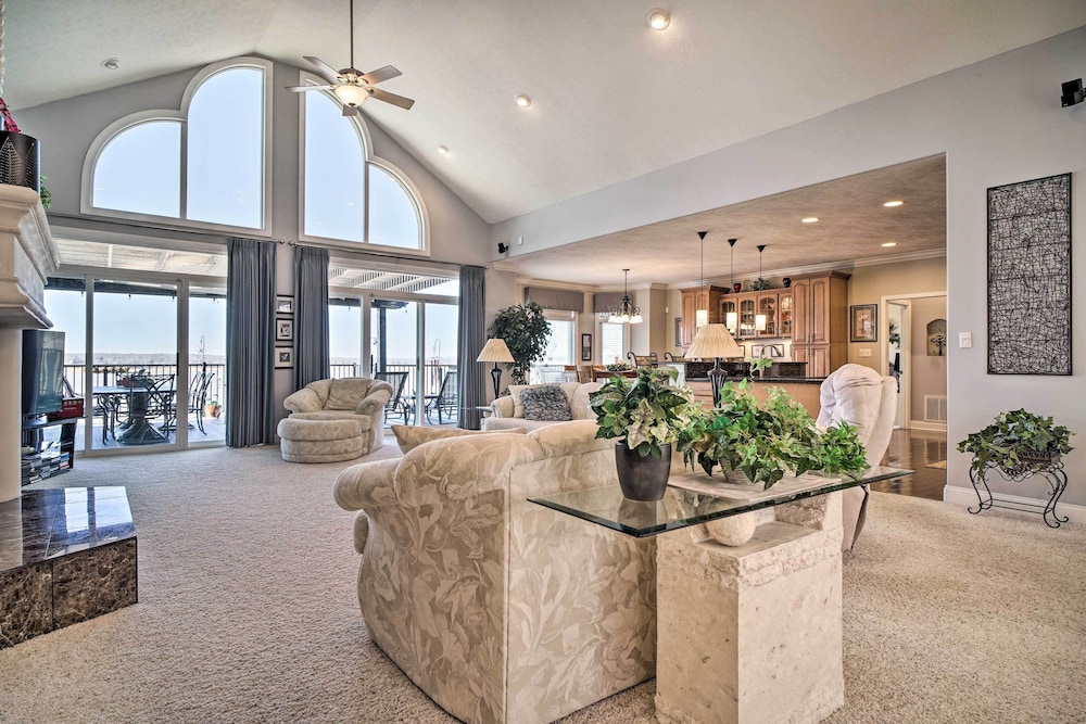 House (4 Bedrooms) photo 1