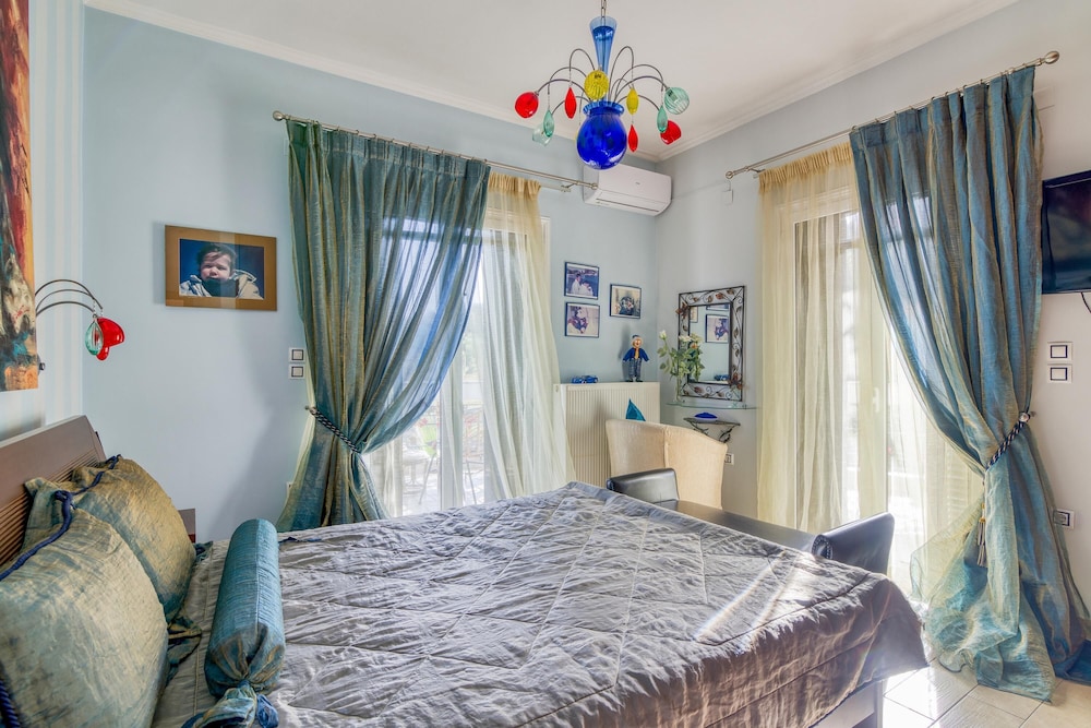 Family Villa, 5 Bedrooms (Villa Virginia With Private Pool) photo 2