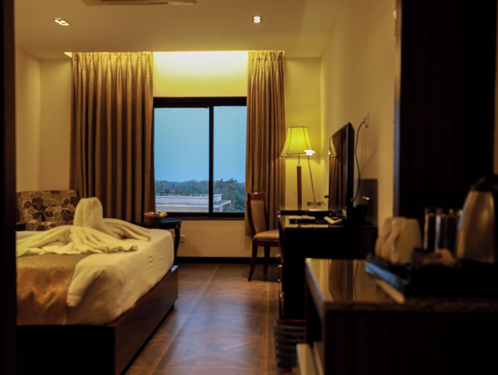 Executive Double Room, 2 Bedrooms photo 2