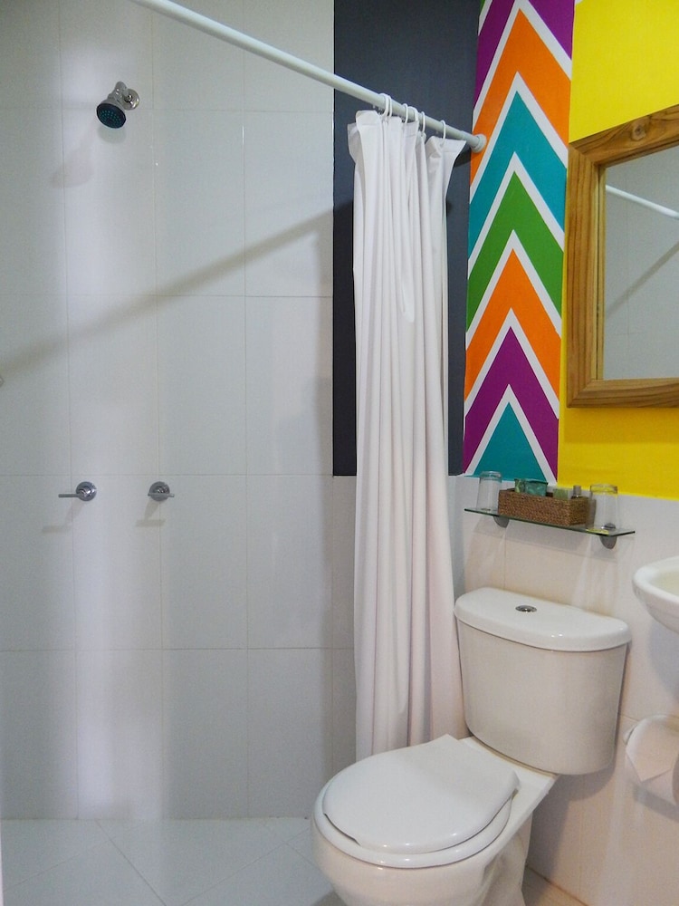 City Room, 1 Double Bed, Balcony, City View - Photo 7