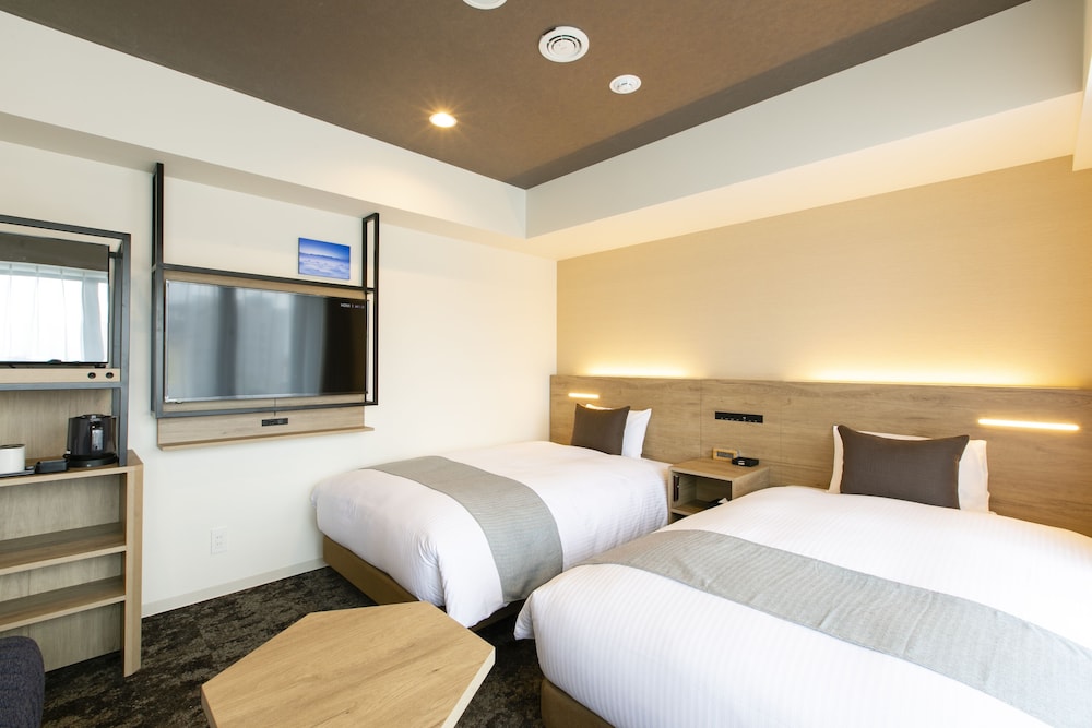 Deluxe Twin Room, Non Smoking - Photo 11