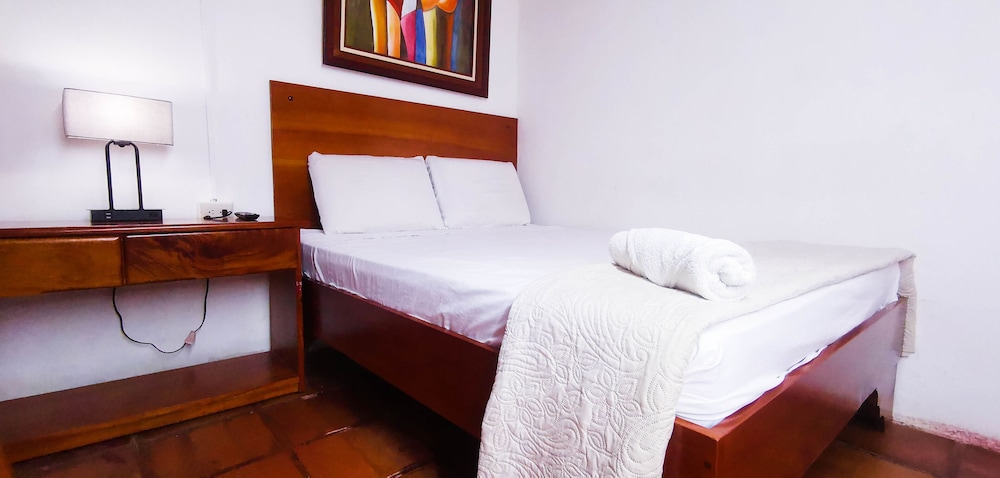 Basic Double Room