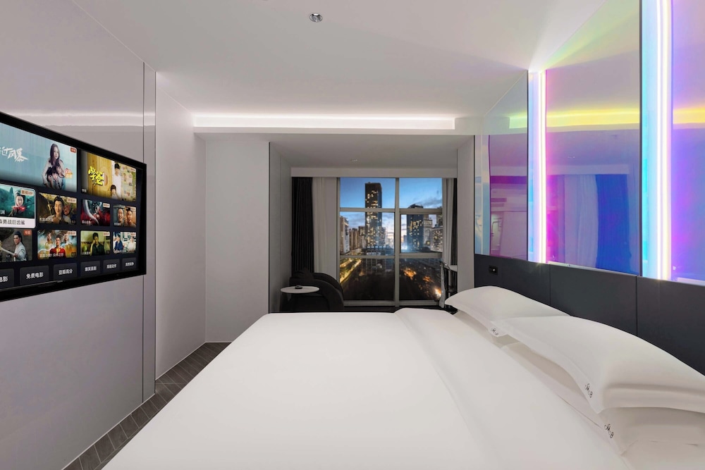 Standard Double Room, City View